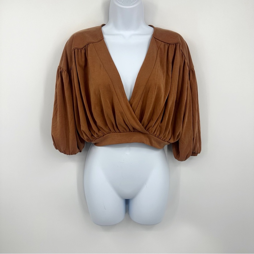 Forever 21 Cropped Cinched Crop Top Size Small Boho Fall Basics